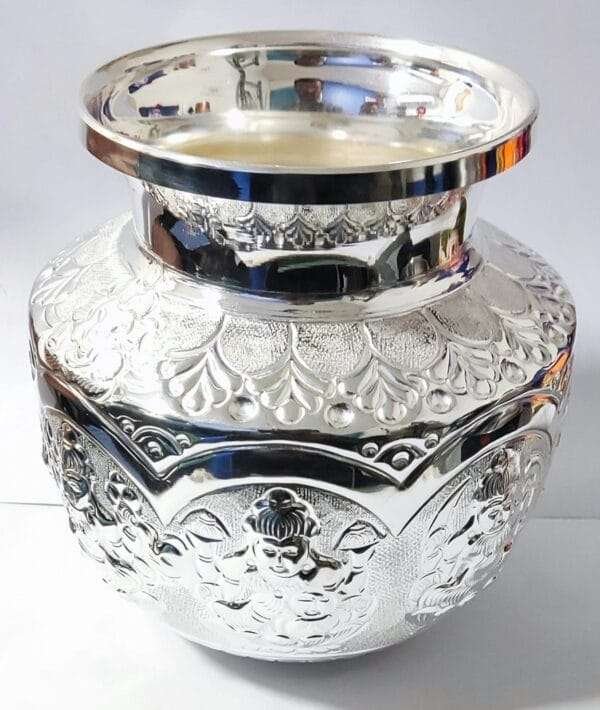 Discover the Elegance of Nakshi Silver Chambu
