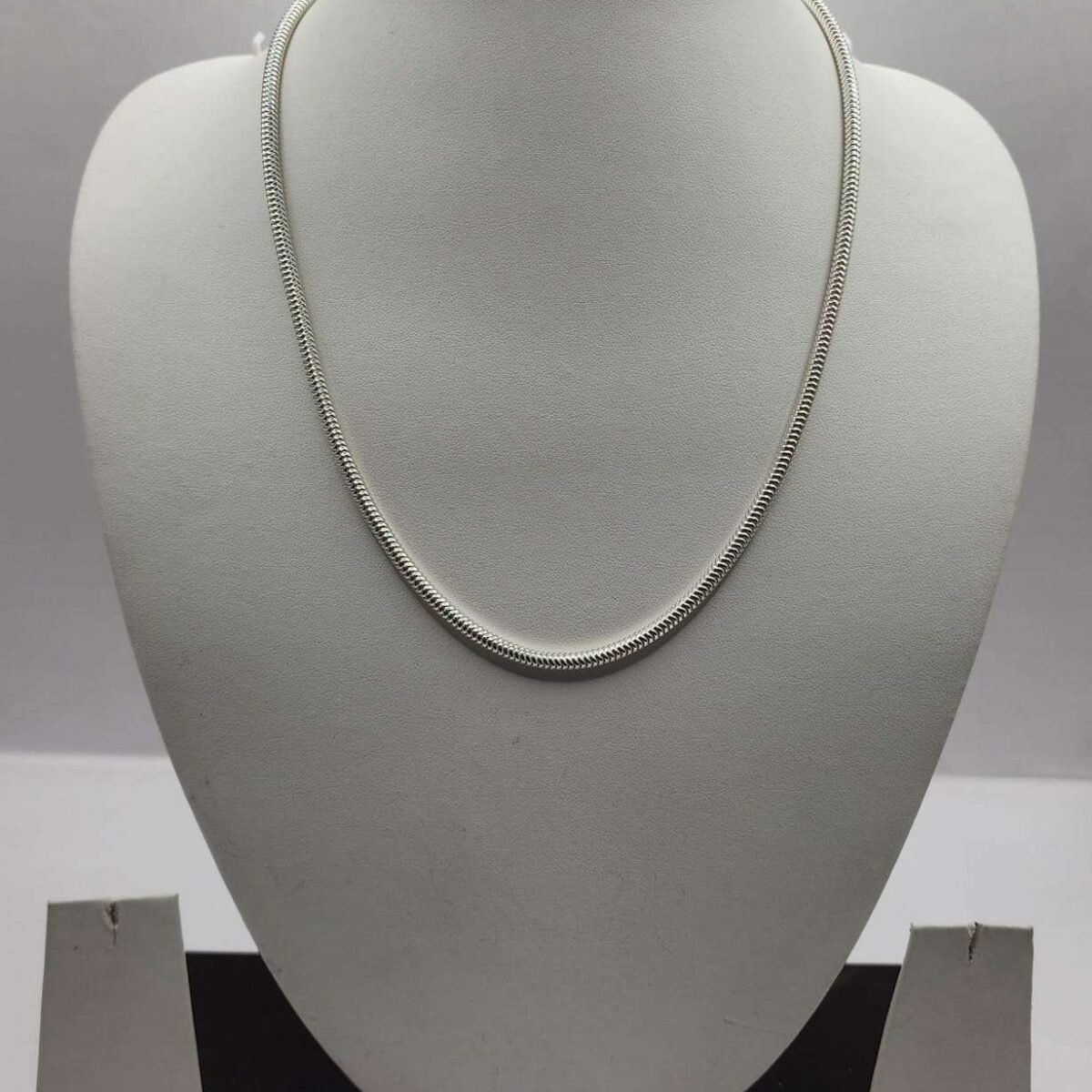 Timeless Elegance: The 92.5 Sterling Silver Snake Chain