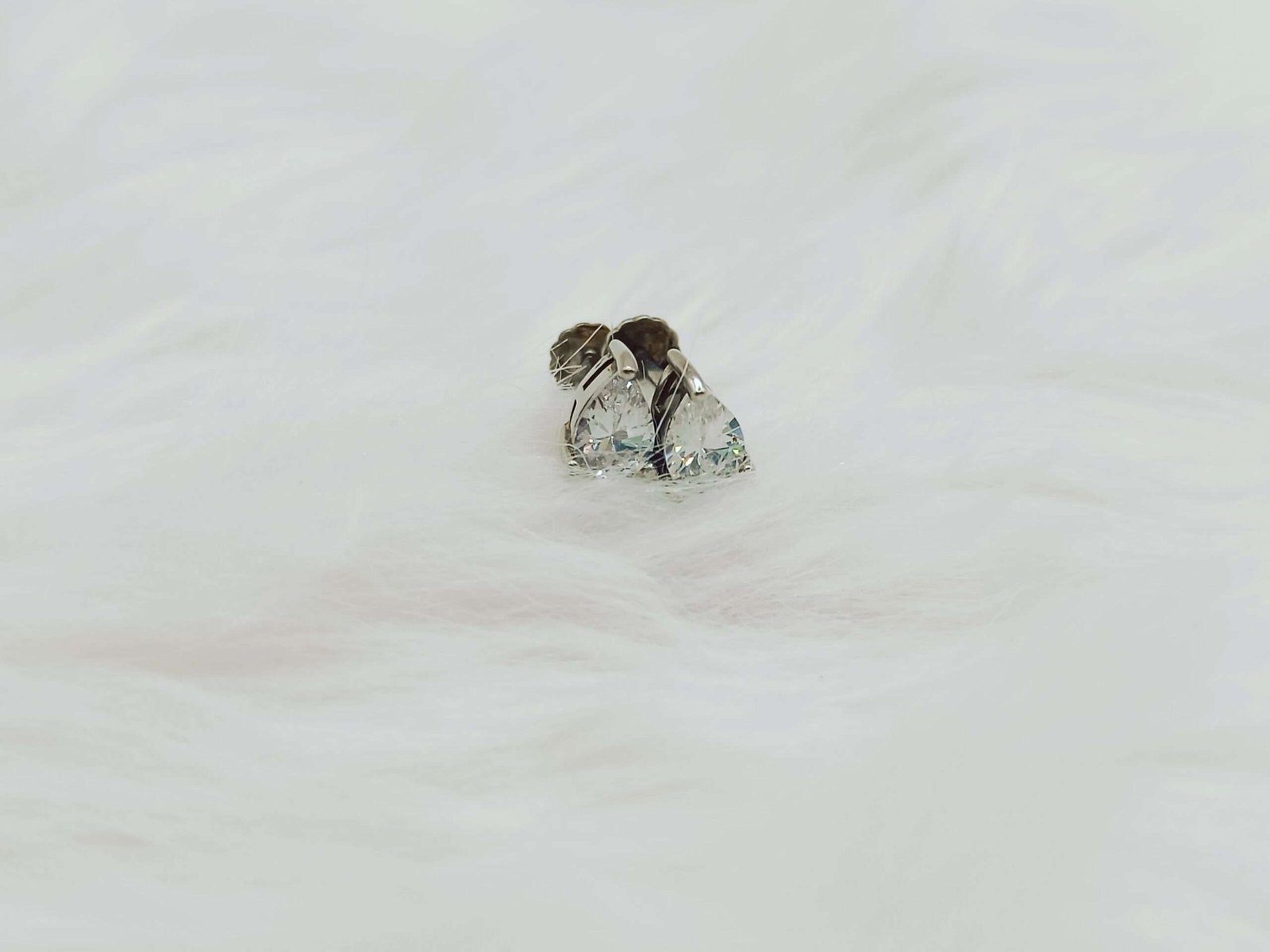 Elegant White Stone Sterling Studs: A Timeless Accessory