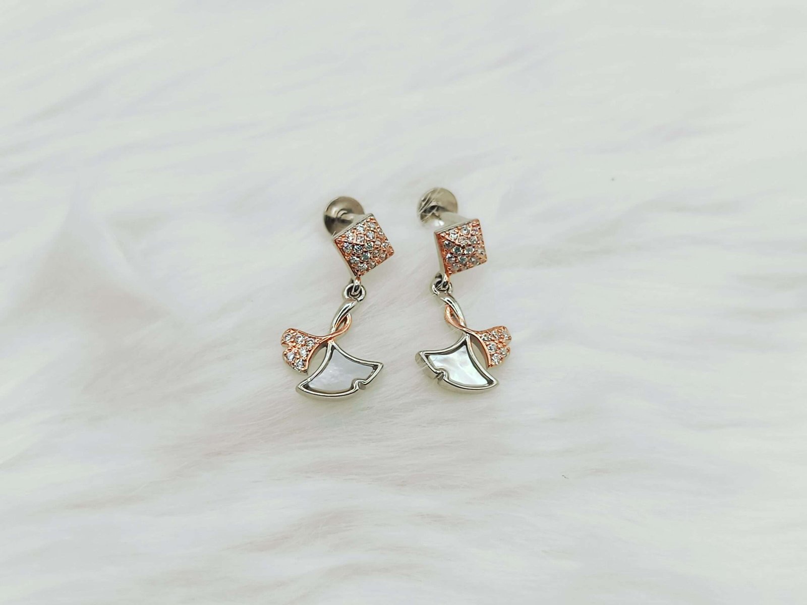 Elegant Sterling Silver Rhombus Shaped Tops in Rose Finish