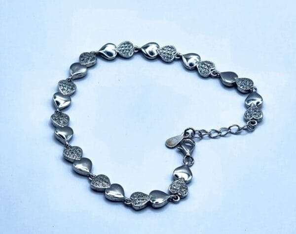 Elegant Sterling Silver Bracelet – A Perfect Accessory