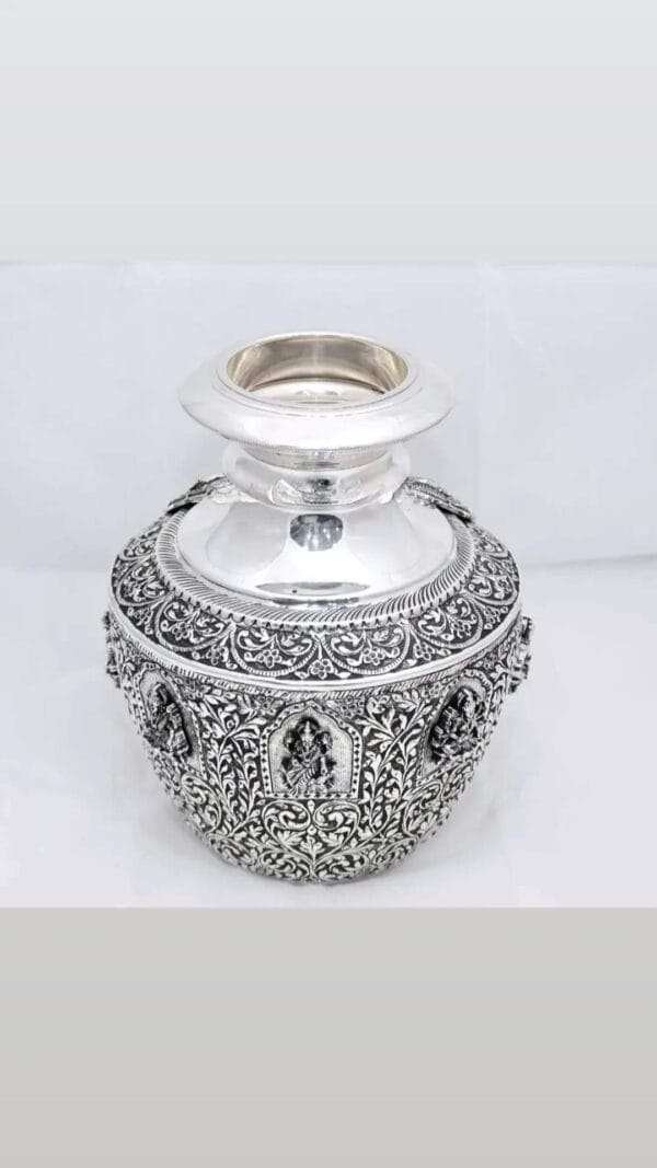 Explore the Timeless Beauty of 92.5 Silver Bindige