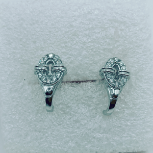 Elegance in Silver: Sterling Silver Stylish Eartops