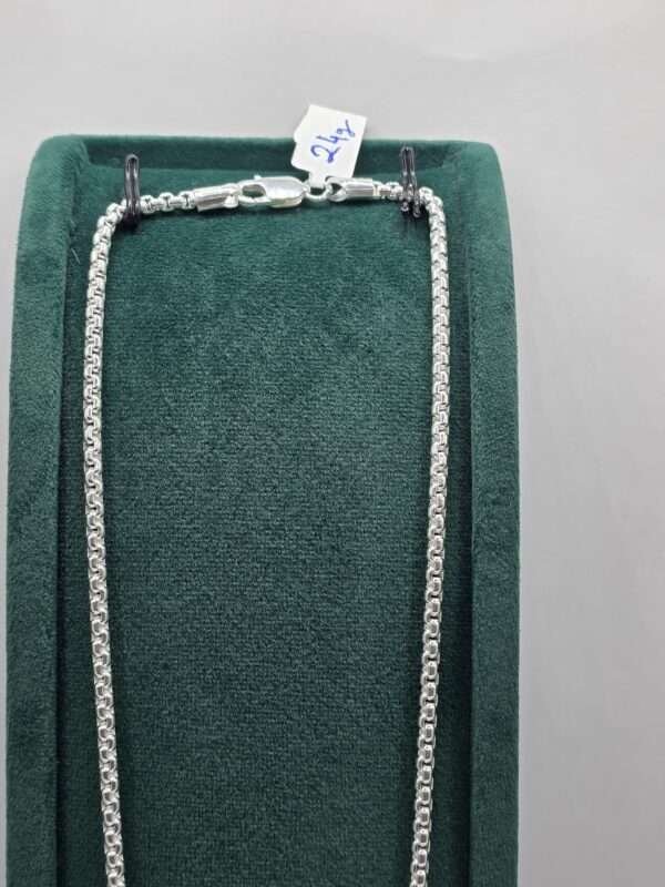 Elegant 925 Sterling Silver Chain - Image 2