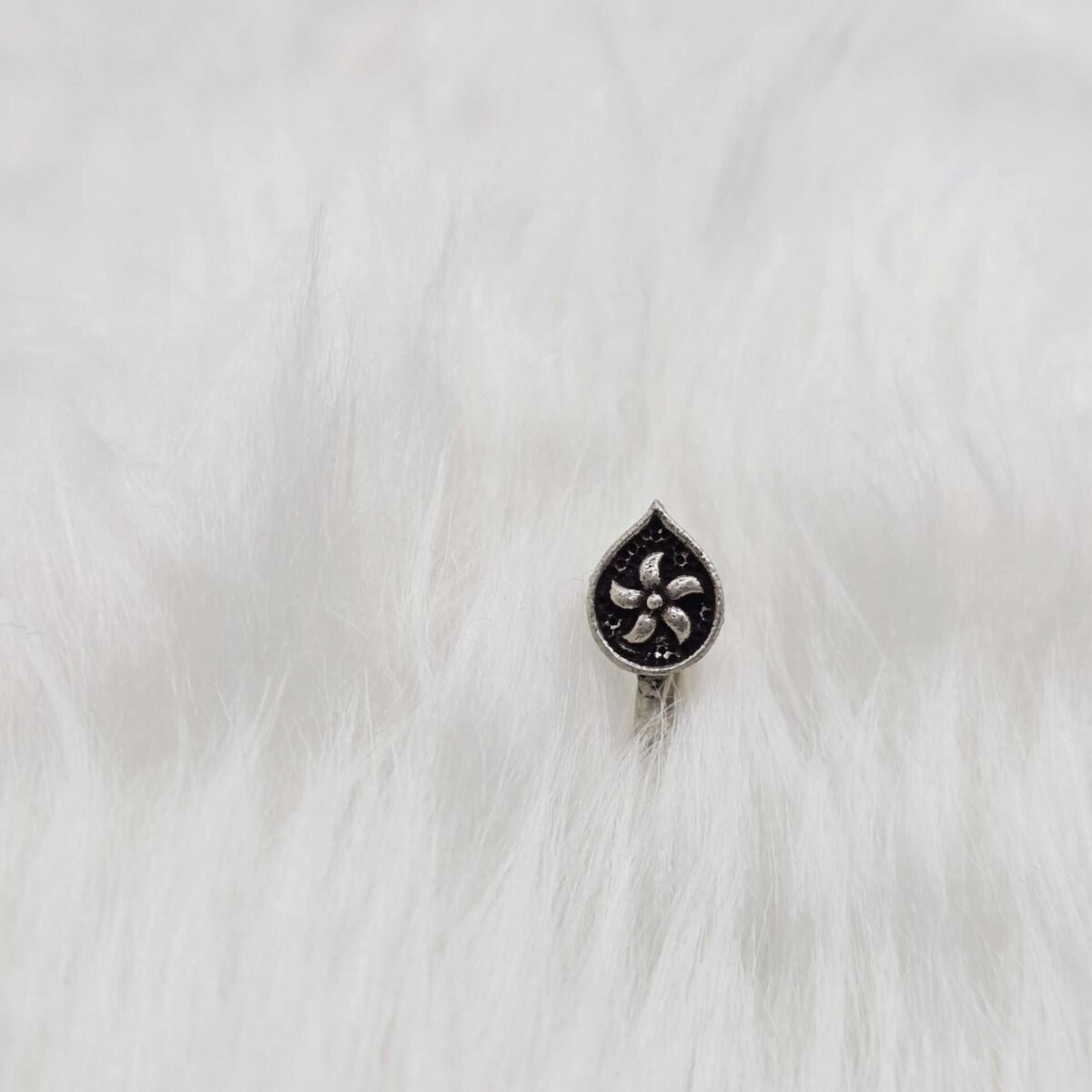 92.5 Silver Nose Pin in Oxidized Polish