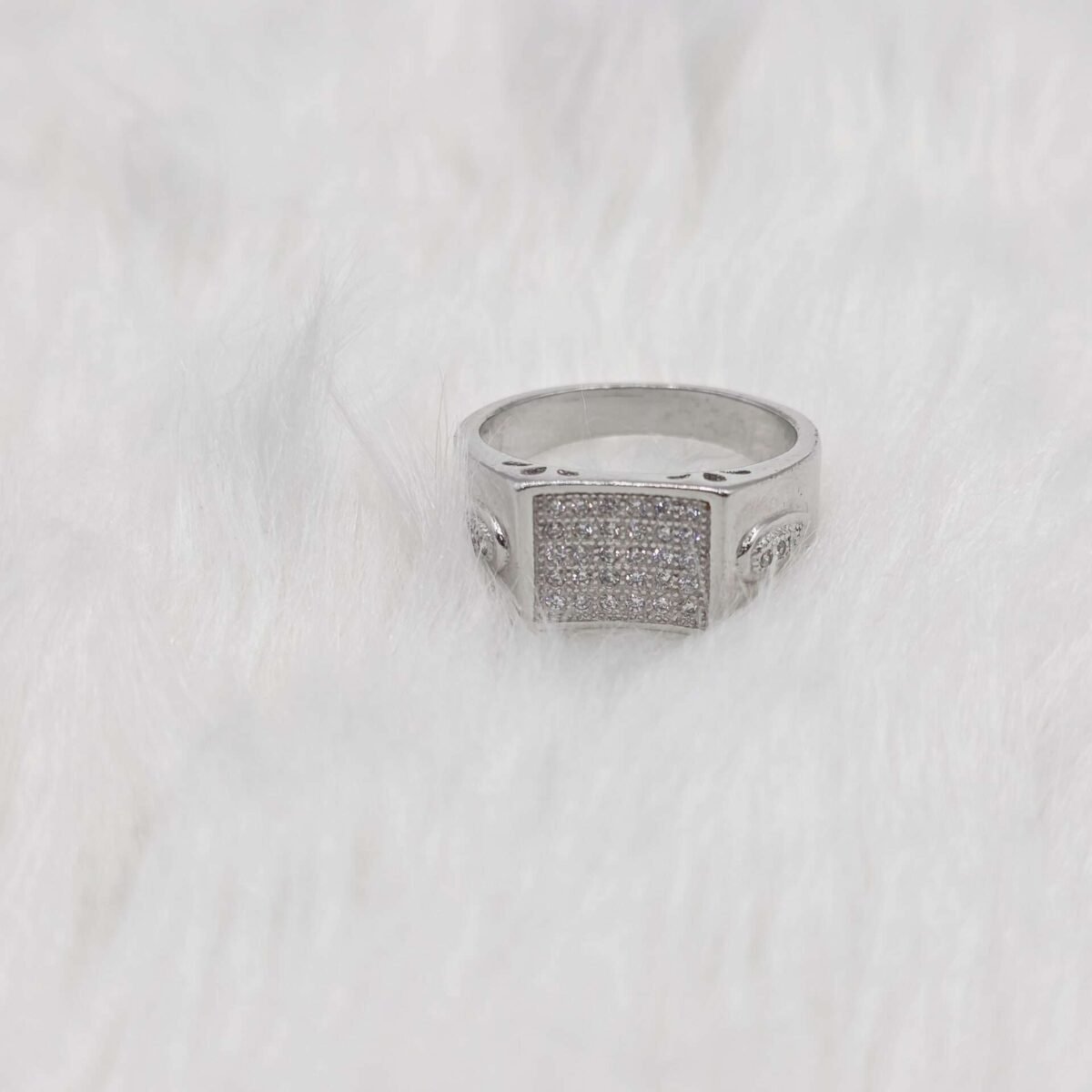 Sterling Silver White Stones Gents Ring