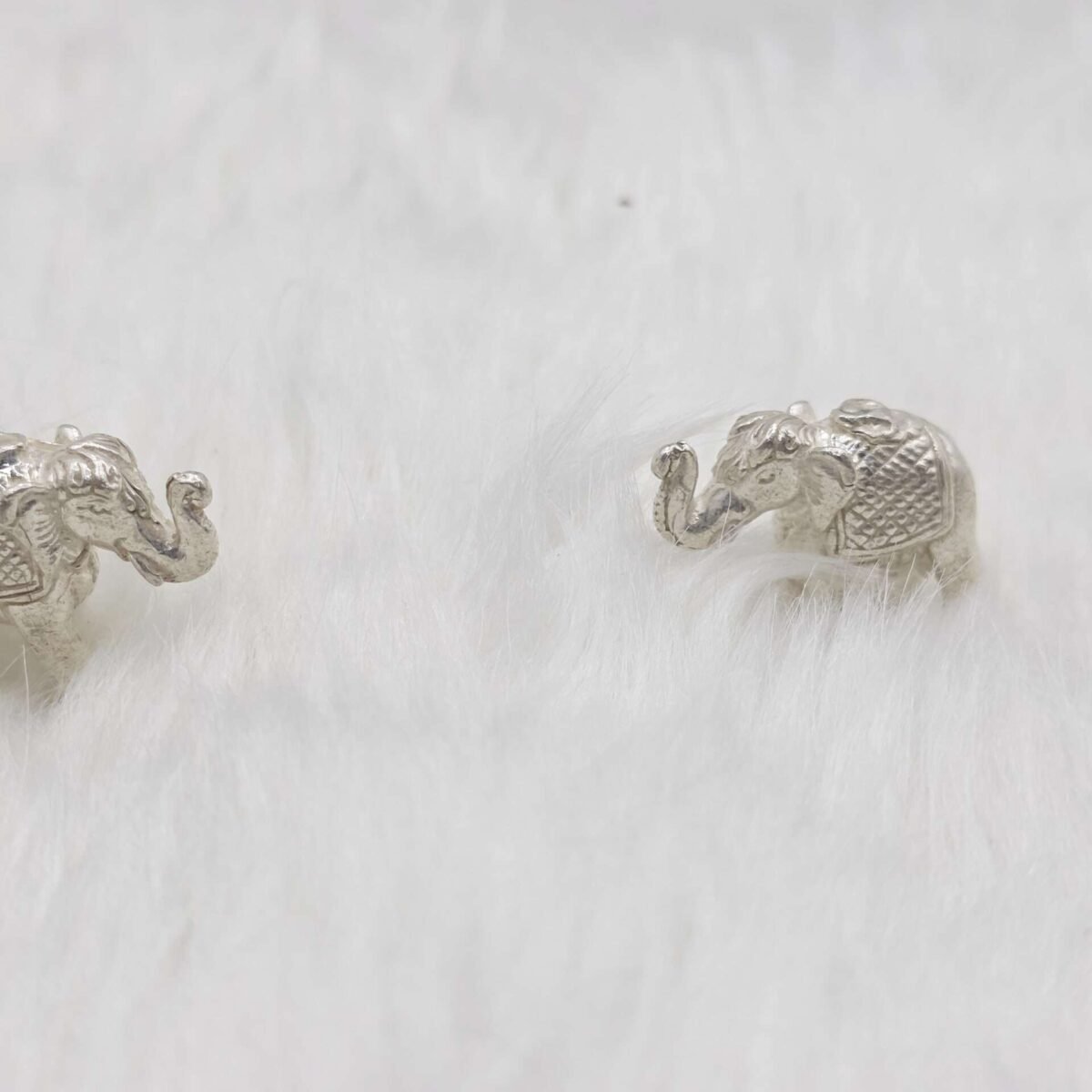 Silver 999 Elephant Pair for Prosperity