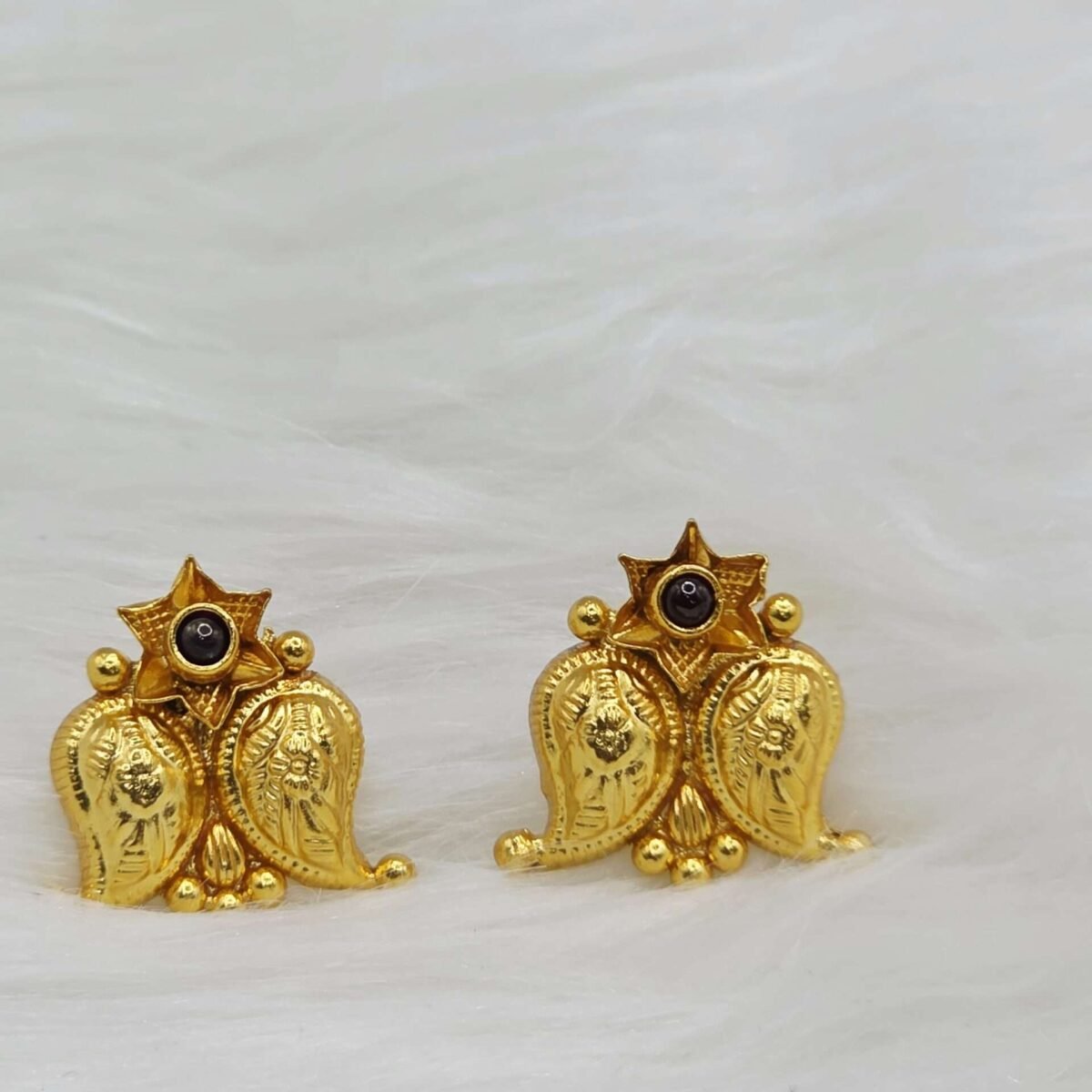 Elegant 92.5 Silver Gold Plated Earrings